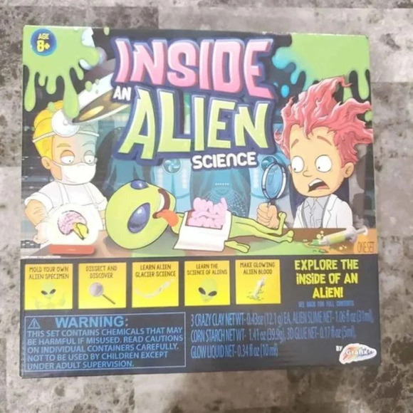 Inside an Alien Science kit - Picture 1 of 2